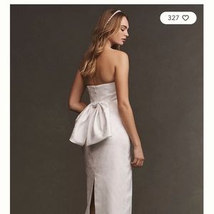 White bow dress